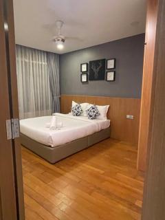 VORTEX SUITES KLCC 2bedroom & 3bedroom apartment - Kuala Lumpur - 0