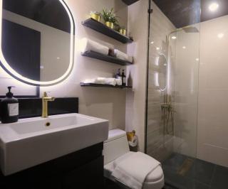 Italian Style Unit in Venice Luxury Residences - Manila - 6