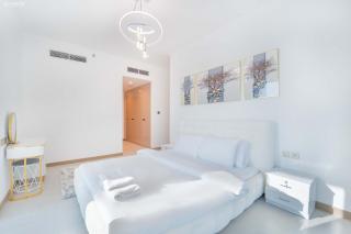 Fabulous Missoni Designer Building, 3 bedroom plus maid - Dubai - 8