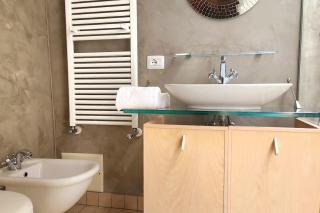 Romeos Cottage Public free parking bike rental - Verona - 3