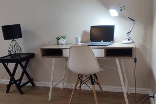 Flatlet Close to N1&N7 Offstreet Parking - - 3