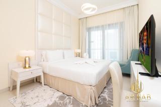 Damac Maison Mall Street - Luxurious 3BR - Burj Khalifa View - Near Dubai Mall - 1