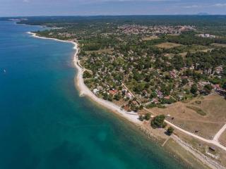 Family Frendly Holiday Home with Pool - Fažana - 5