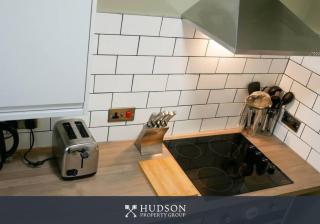 Telford Serviced Apartment - 6