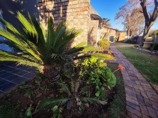 Fourways Guest House - 5