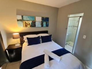 Fourways Guest House - 5