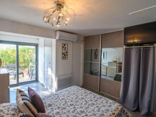 Marina lumineuse avec terrasses et plage privée à Cap d'Agde - FR-1-387-181 - 4