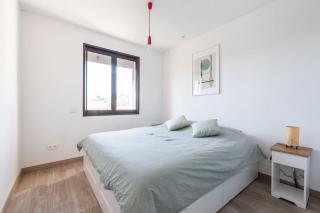 Maison Moderne avec Piscine - 3