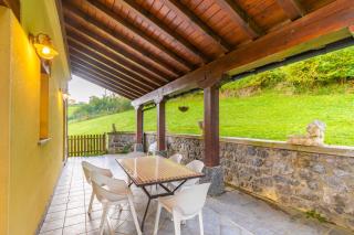 Casa Toki Eder, espaciosa casa rural para familias y amigos con vistas al valle - Uztegui - 3