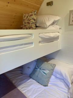 Deep Dale- Bugthorpe Grange Glamping - 1