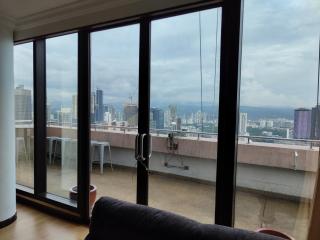 Penthouse Duplex with KLCC Views At Berjaya Times Square - Kuala Lumpur - 1