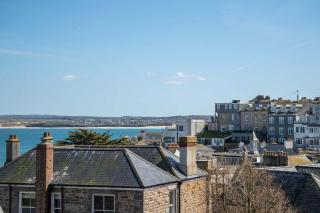 8 Sunday School Court - St Ives - 9