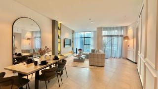 2BR with Extra-Large Balcony Canal & Burj Views by Vibel - 7