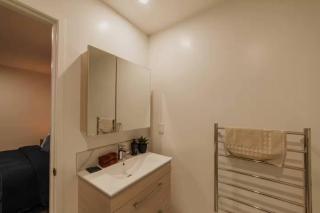 CBD Apartment 6 - 2 Bed 2 Bath - Christchurch - 6