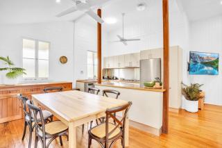 Buchan House Verandah Suite - Westcourt - 4