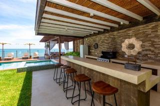 Espectacular Villa en Pocitas - Puerto Máncora - 2