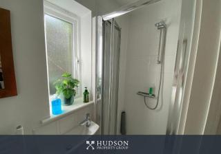 Home in Ironbridge with Rear Garden - Telford - 5