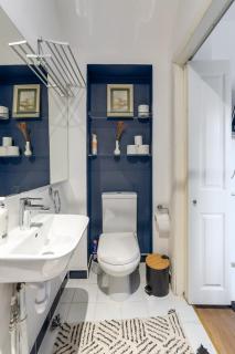 West London flat with balcony - Londra - 2