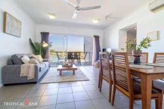 Marina Magic 2 Bed, 2 Bath apt Stunning Views - 9