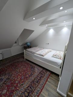 Haus im Stadtgebiet mit perfekter Bahnverbindung - 5