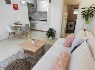 Comfortable Crikvenica Apartment with Terrace and WiFi - Crikvenica - 0