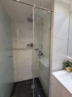 Spacious Executive Studio - Accra - 4