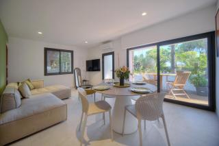 2 chambres TERRASSE, JARDIN, Picaud- Proche Plages MIDI A2B241 - 9