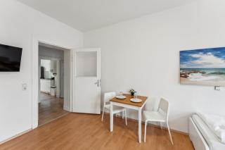 Apartments für TEAMS Halle Zentrum Wifi, Smart TV, Parking NEW - Halle an der Saale - 4