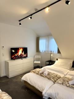 Modernes Ferienhaus mit Kochinsel, Garten, 2 Parkplätze inkl, 4-8 Pers - 7