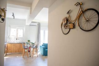 The Athens Getaway Apartment - Atene - 8