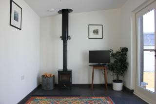 The Lambing Shed, Converted Barn nr Little Haven - Haverfordwest - 1