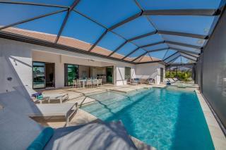 Villa Aesthetic by CoralVilla - elegant with pool - Cape Coral - 4