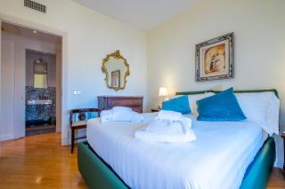 Trevi Terrace Penthouse - 3