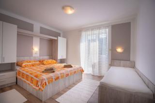 Apartments Marija - Supetarska Draga - 1