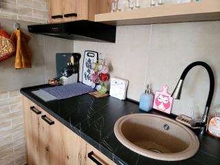 Apartman "CHARLIZE" with PRIVATЕ PARKING - Novi Sad - 2
