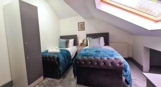 Large Victorian House 15 minutes from City Centre - Manchester - 3