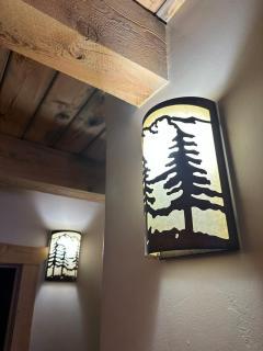 Dutch John Adventure Outpost2800 Sq Ft, Log Home - Dutch John - 2