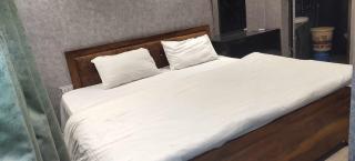 Hotel O Home Siya Bihari Guest House. - Ayodhya - 3