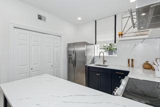 Downtown Pensacola 2B Townhome - 5