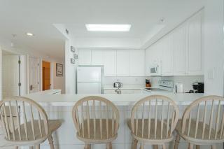 Regency Towers Gulf Front 3B Condo - 1