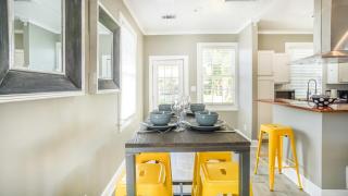 Sun Swept - 1B Downtown Pensacola Home - 3