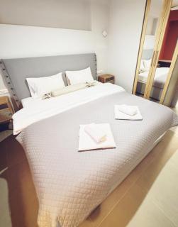 Minimal 2bd apartment in Thisio - Atene - 3