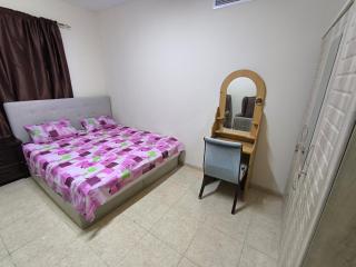 Rooms opposite mega mall in telephone shops roundabout flat no 203 - Schardscha - 4