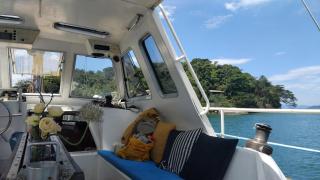 Aventura náutica em Paraty hospedagem flutuante na cidade Veleiro Maverick - Paraty - 5