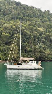 Aventura náutica em Paraty hospedagem flutuante na cidade Veleiro Maverick - Paraty - 0