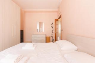 APT with balcony- M3 Maciachini - Milan - 2