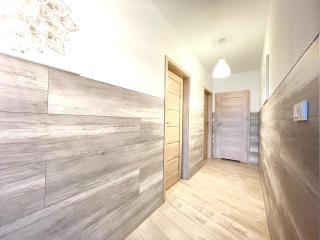 Superior Komputerowa, 4 rooms, 3 bedrooms, Airport-City train, Metro! 24h reception! - 4