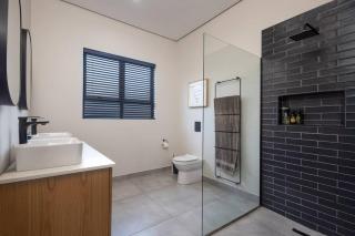 Family home on exclusive Simbithi eco-estate - - 6