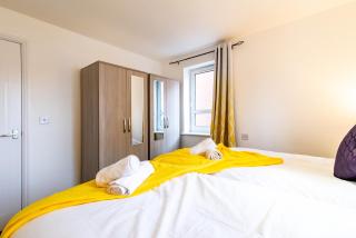 Apartment - Sleeps 2 - Parking - WiFi - 2