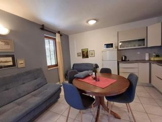 Lovely Apartment Vinko in Krk Town - Krk - 9